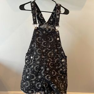 Hot topic overalls